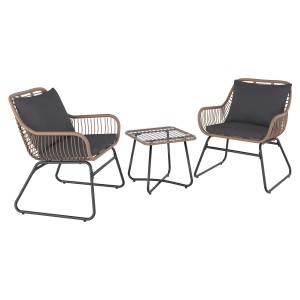 3-teiliges Balkonmöbel-Set Willmar aus Polyrattan in Beige mit 2 Sesseln und 1 Tisch.