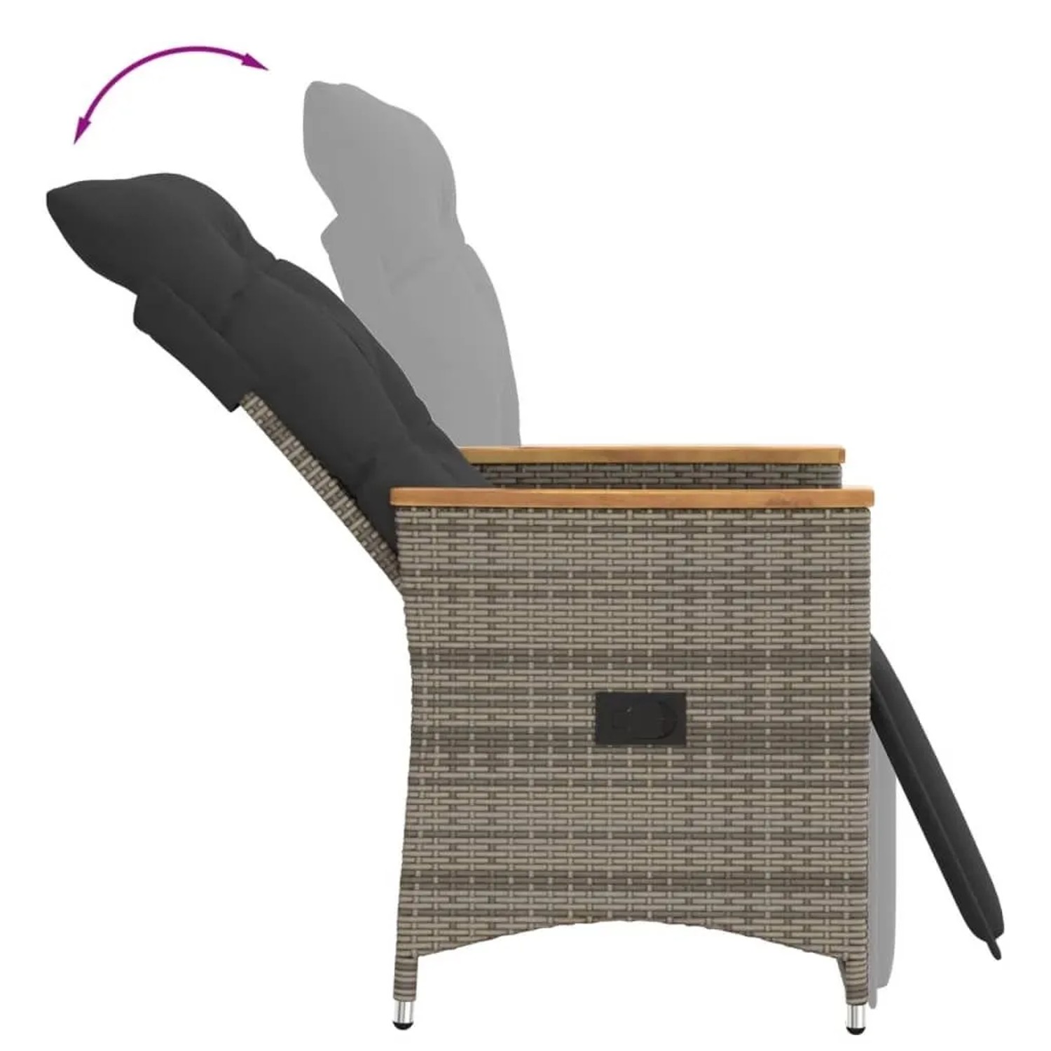 Grauer Poly Rattan Gartensessel mit dunklen Kissen, verstellbarer Rückenlehne und Holzarmlehnen. Komfortabler Gartenstuhl.