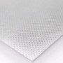 Detailaufnahme eines weißen Aquagart Unkrautvlies (150g/m²) mit feiner Punktstruktur.