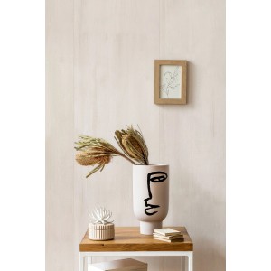 Beige Wandpaneele in Holzoptik von Grosfillex, 260x37,5 cm, als Dekoelement im Raum.