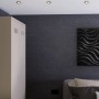 Drei Eglo Agulo 1 LED-Einbauspots in Nickel Matt, rund, in weißer Decke eines Schlafzimmers integriert. Ø 8,5 cm.