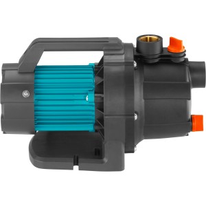 Gardena Gartenpumpe 3000/4 Set Basic, blaue Elektro-Pumpe mit Zubehör.