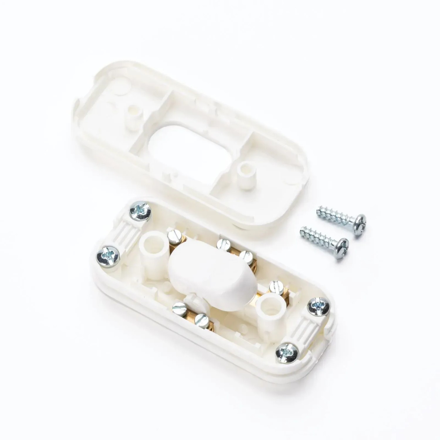 Weißer Orion Lightstyle Schnur-Zwischenschalter (3-polig) geöffnet mit Schrauben.