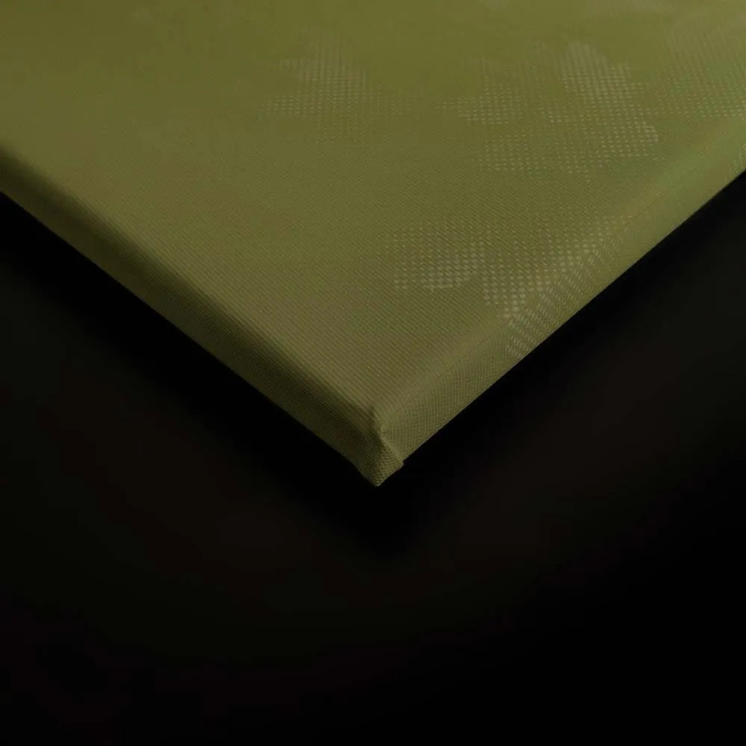 Detailansicht Leinwandbild mit Blumen in Goldgelb. Wandbild für Wohnzimmer und Esszimmer.