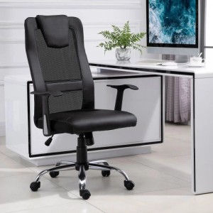 Schwarzer Vinsetto Bürostuhl, höhenverstellbar, mit ergonomischer Netzlehne und gepolsterter Sitzfläche auf Rollen.