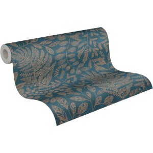 A.S. Création Vliestapete mit Blätter-Motiv in Blau und Gold, aufgerollt.