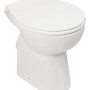 Weißes, erhöhtes Calmwaters Stand-WC Set mit Spülkasten und WC-Sitz mit Absenkautomatik.