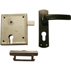 Kastenschloss mit Profilzylinder und Kunststoffgarnitur für Türbeschläge.