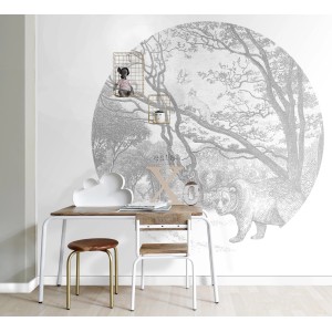 ESTAhome runde Tapete Wald mit Tieren grau, Durchmesser 140cm, im Kinderzimmer.