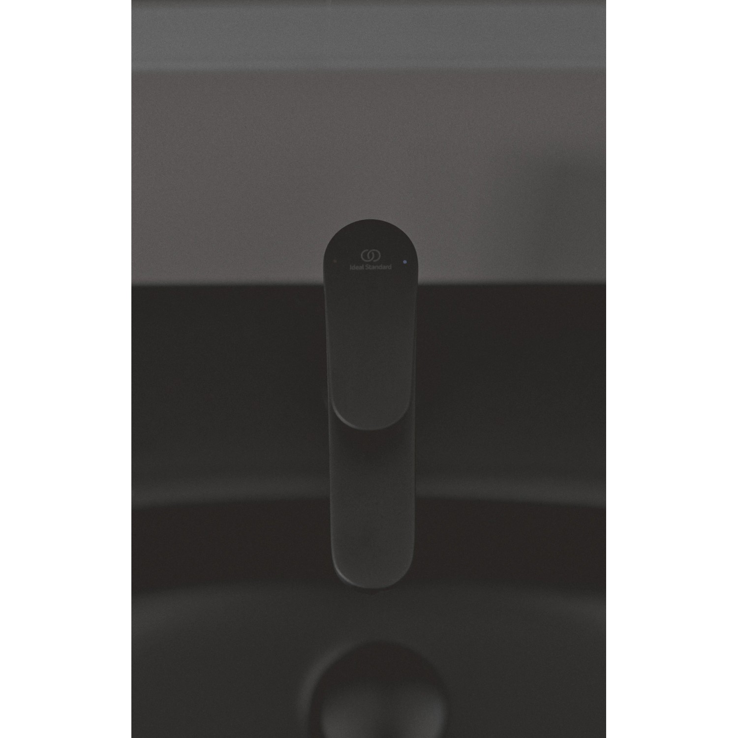 Ideal Standard Cerafine O Waschtischarmatur in Silk Black, H120.