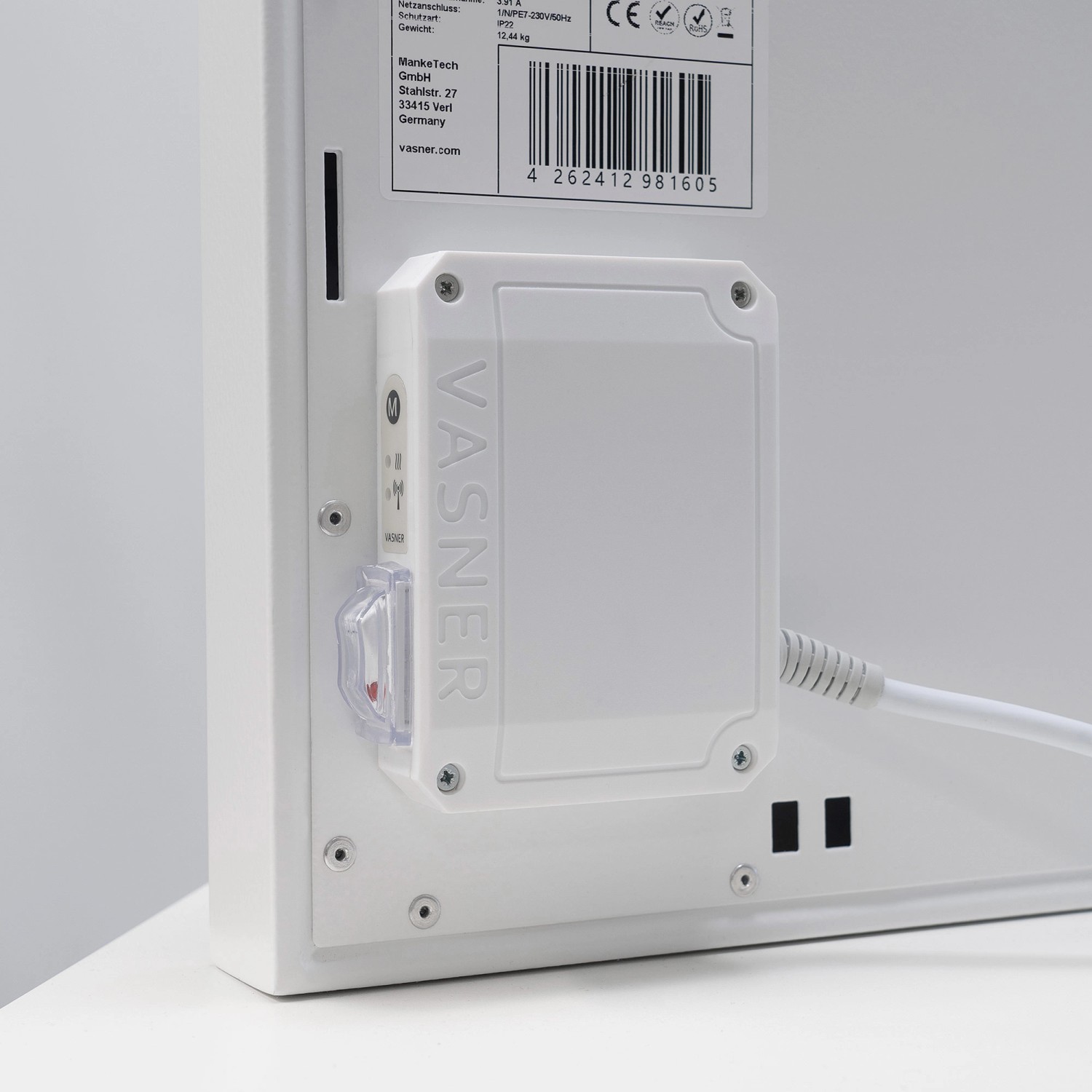 Rückansicht der weißen Vasner Konvi VE RX Infrarotheizung 1200W mit Funkmodul.
