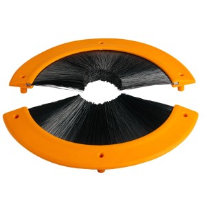 Fiskars Bürsten-Set für Anzündholzspalter X-Series Gr. L, orange-schwarz, zum Spannen von Holzscheiten.