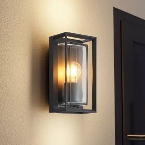 Moderne Arcchio Außenwandleuchte Ismera aus Aluminium, 1-flammig mit E27 Fassung.