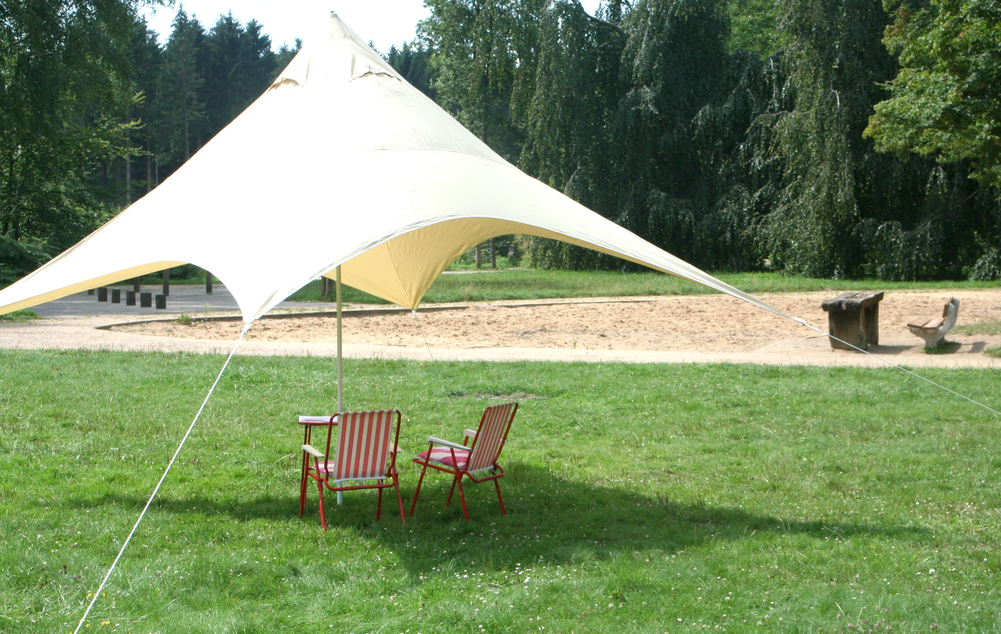 Floracord Camping Pyramiden Sonnensegel Sand 400 cm x 400 cm