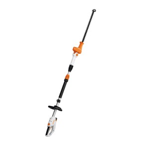 Stihl Akku-Heckenschneider HLA 40 mit Teleskopschaft, Akku-Heckenschere für hohe Hecken.