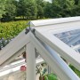 Detailaufnahme: Vitavia Frühbeet Gamma mit Alu-Rahmen und Sicherheitsglas. Ideal für die Anzucht.