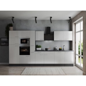 Moderne Respekta Küchenzeile Oliver 370 cm in Weiß mit Elektrogeräten und Arbeitsplatte in Granit Optik.