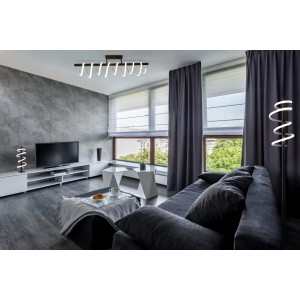 Moderne Näve LED Stehleuchte Belleza, 140 cm, im Wohnzimmer mit passender Deckenleuchte.