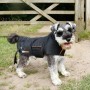 Schwarzer Heim RAC Regenmantel mit Fleece für Hunde, Größe S, Rückenlänge 35 cm.