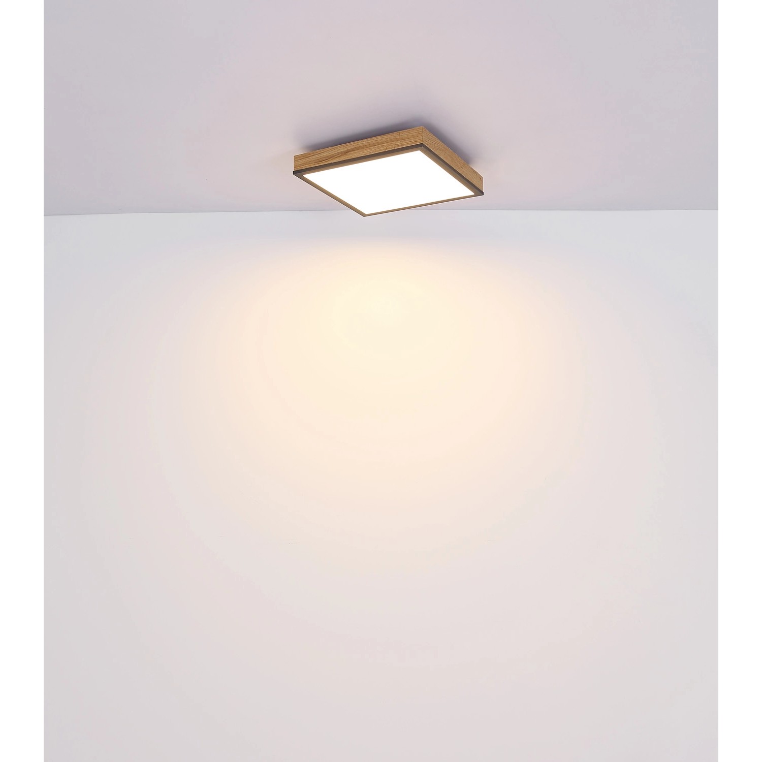 Quadratische LED-Deckenleuchte Doro in Holzfarben/Graphit, 45x45 cm. Modernes Design für Innenräume.