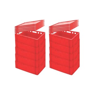 Zwei Stapel rote PROREGAL Eurobehälter Fleischerkasten E2 mit Deckel, je 41 Liter.