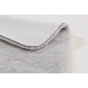 Silberne Schöner Wohnen Badmatte Bali, 40x60 cm, mit rutschfester Unterseite.