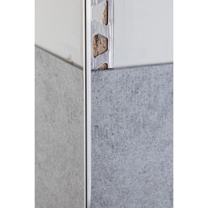 Edelstahl Abschlussprofil Neo Vario, 5 mm stark und 2,5 m lang.