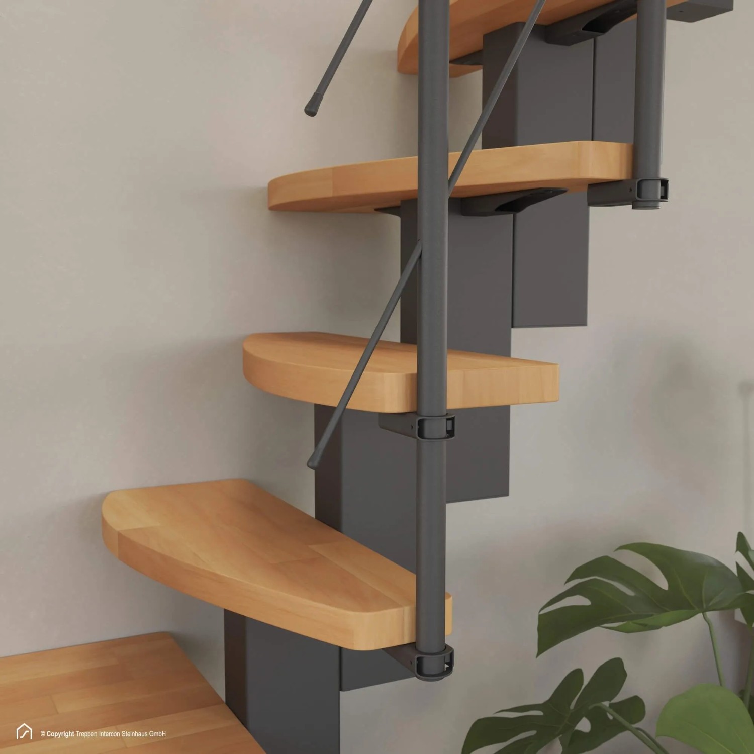 Intercon Raumspartreppe Quadro, Buche natur, Metall schwarz. Mittelholmtreppe mit Holzstufen.