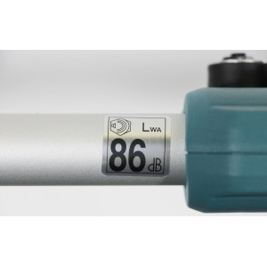 Detailaufnahme: Makita Akku-Rasentrimmer DUR193Z, LWA 86 dB.