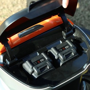 YARD FORCE Akku-Rasenmäher LM C46-EU
mit Zentraler 7-Fach-Schnitthöhenverstellung