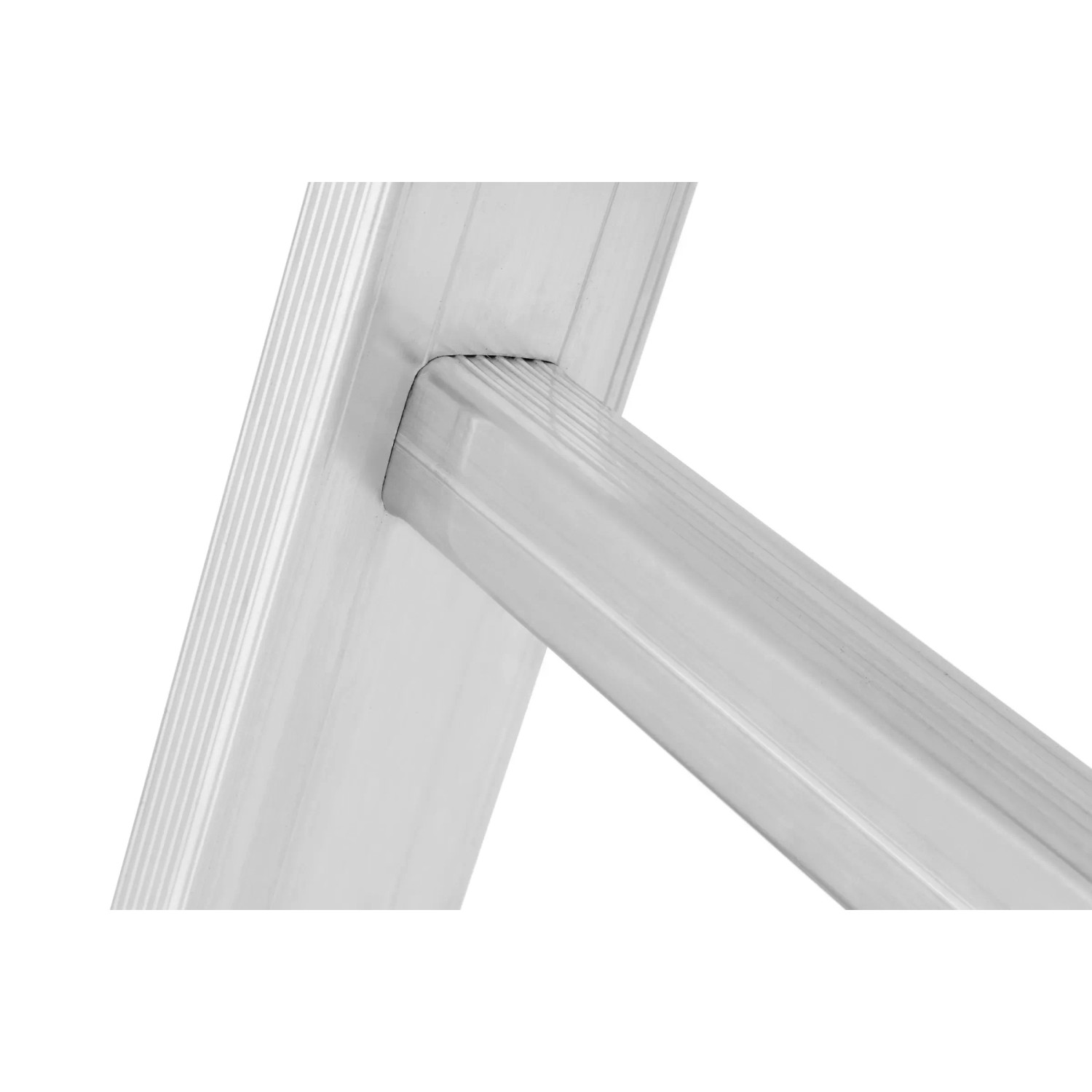 Detailaufnahme: Hymer Treppenstehleiter, Teleskopleiter, Verbindung von Sprosse und Holm.