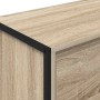 Detailansicht des vidaXL Seitenschranks Sonoma. Helle Holzoptik aus Holzwerkstoff mit schwarzem Metallrahmen. Ideal für Wohnzimmerschränke.