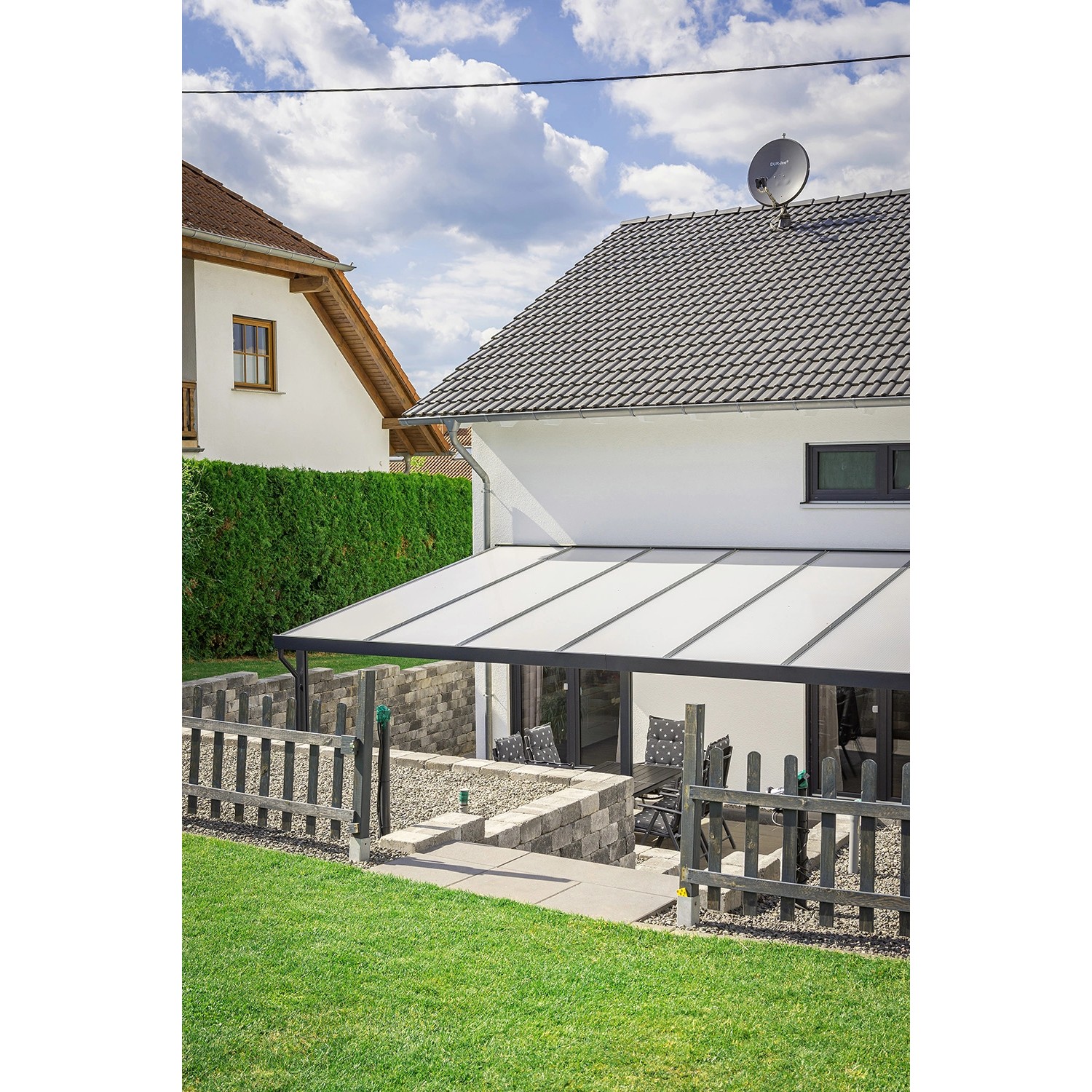 Gutta Terrassendach Prem. Anthrazit Stegpl PC Streifen Weiß 7.120 mm x 4.060 mm