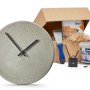CREATE! by OBI DIY Betonuhr Set mit Beton, Uhrwerk und Werkzeug zum Selberbauen.