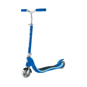 Globber Flow 125 Lights Tretroller, dunkelblau mit LED-Leuchtrollen.