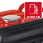 Detailaufnahme: Roter Einhell Notstromaggregat TC-PG 10 E5 mit Tankdeckel und Mischungsverhältnis-Hinweis.
