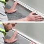Montage eines weißen D-Line Kabelkanal-Sets (10-teilig) an einer Wand zur Kabelverdeckung.