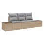 3-teiliges Gartenmöbel Set: Beige Poly Rattan Sofa mit grauen Kissen für Terrasse und Garten.