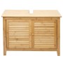 Bambus Waschbeckenunterschrank mit Lamellentüren und Siphon-Aussparung. Heller Badschrank für Stauraum im Badezimmer.