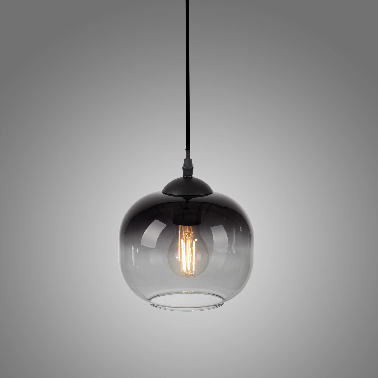 Schwarze Just Light Pendelleuchte Zea mit Rauchglas, 1-flammig.