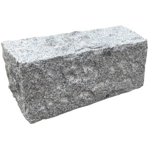 Grauer Granit Mauerstein, allseits gespalten, 14x16x35 cm. Naturprodukt für Mauern und Beeteinfassungen.