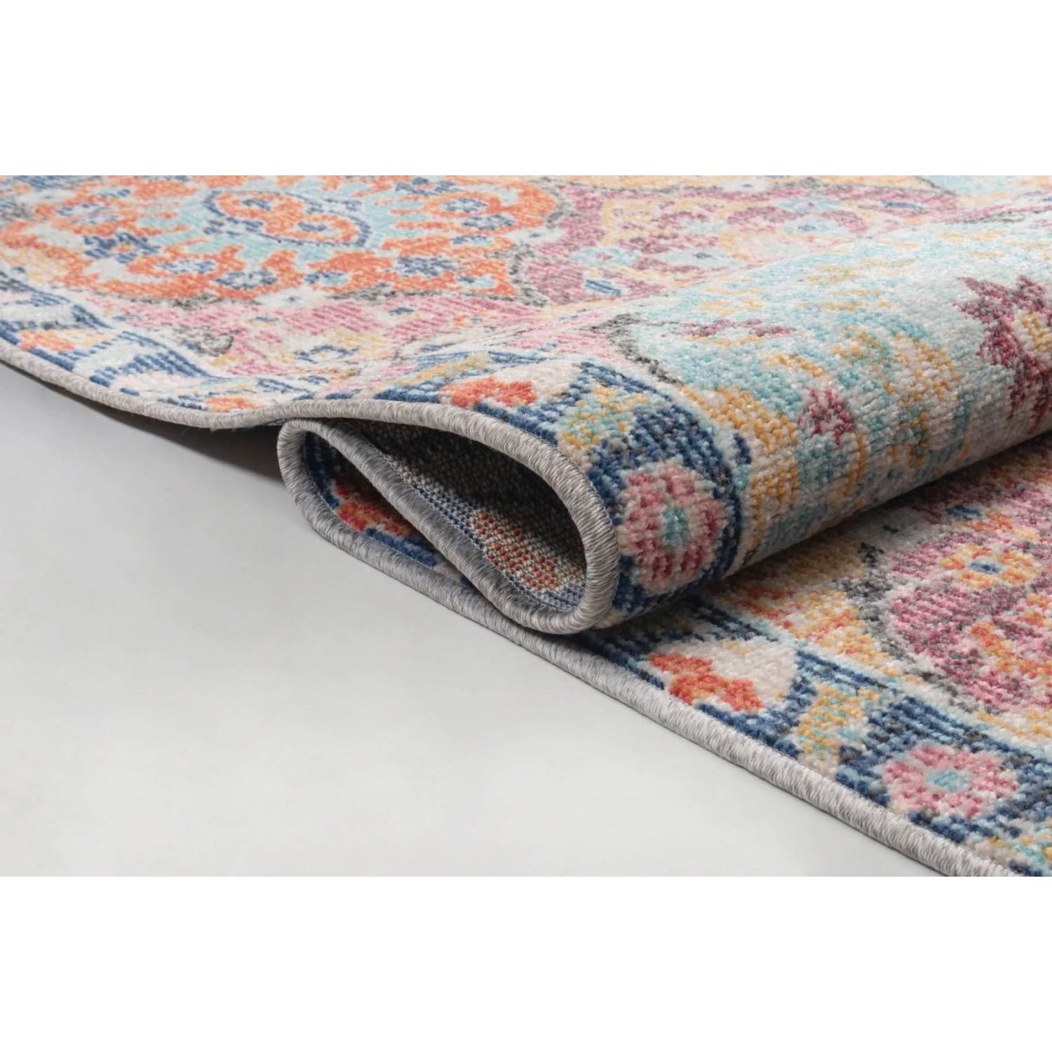 Gemusterter Floornovo Outdoor Teppich, 290x200 cm, mit floralem Muster in Pastellfarben.