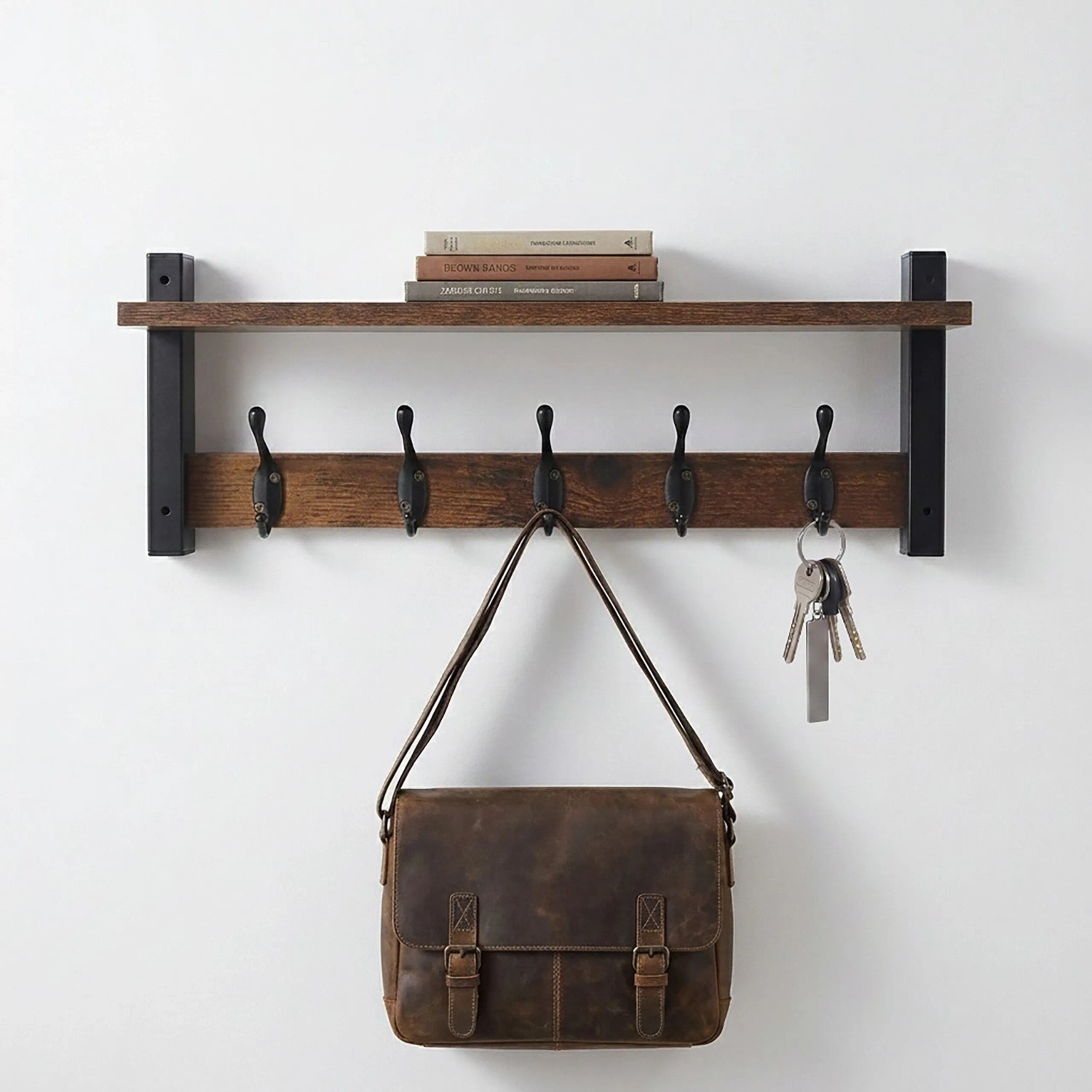 Schlüsselbrett mit 5 Haken und Ablage aus dunkelbraunem MDF und schwarzem Eisen im Industrial Design.