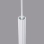 Weiße Sollux Lighting Pendelleuchte Arche 1 aus Stahl, Detailaufnahme.