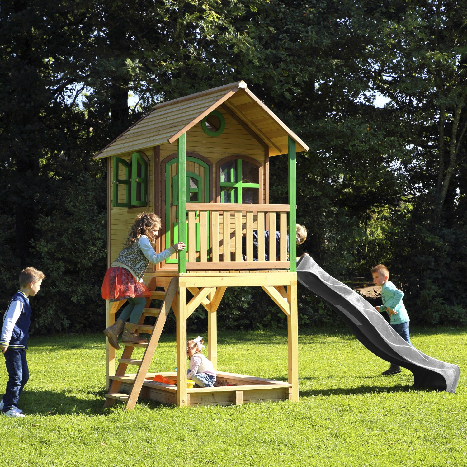 Axi Sarah Spielhaus Braun - Grün mit Grauer Rutsche 191 x 370 x 291 cm