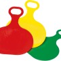 Rutschblatt Pinguin, Ø 34 cm, in Rot, Gelb und Grün, für Winterspaß im Schnee.