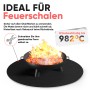 Schwarze, feuerfeste Evocamp Unterlage 100x100cm unter einer brennenden Feuerschale. Grillzubehör für Brandschutz.