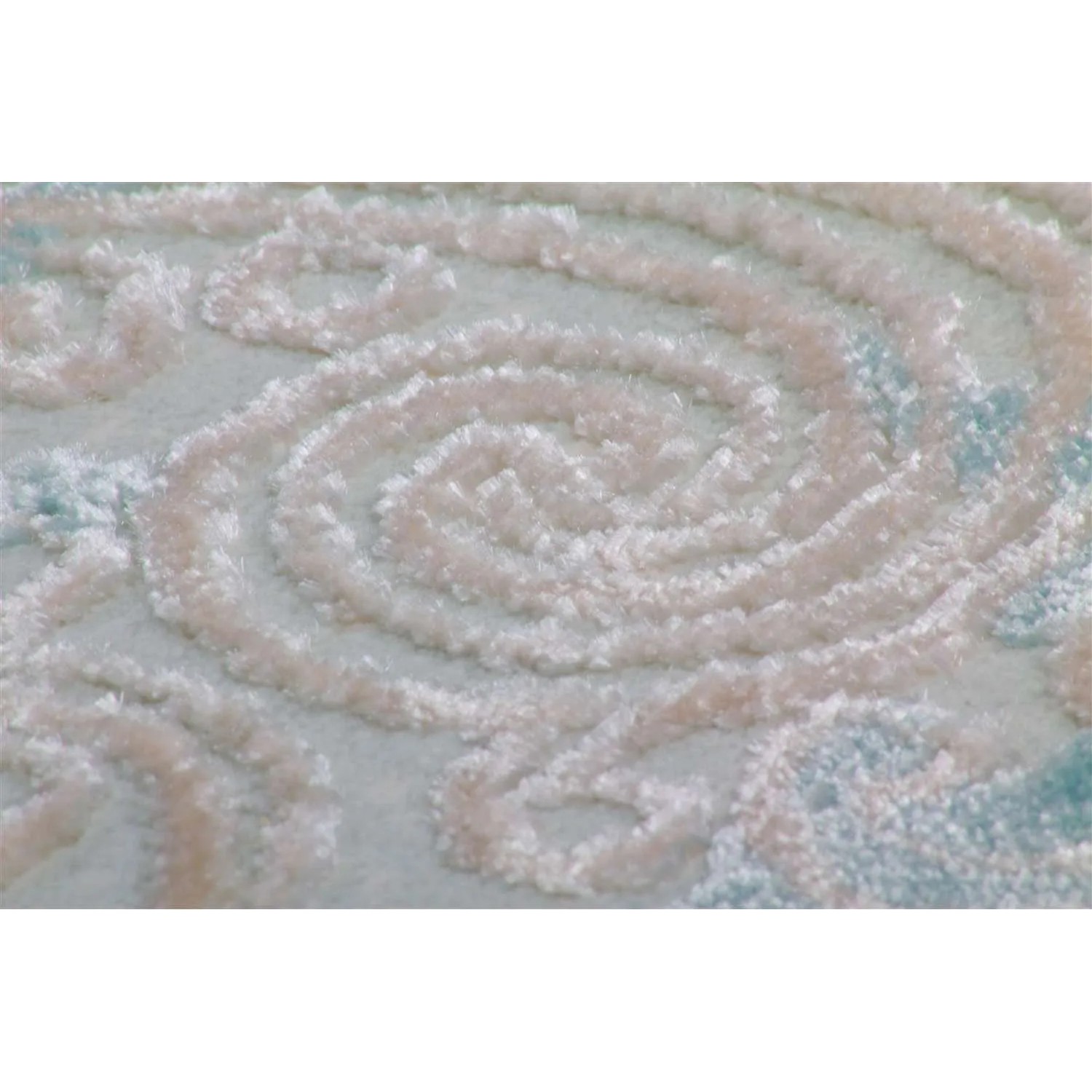 Detailansicht: Hellblauer Kurzflor Teppich im Vintage-Look mit modernem Muster.