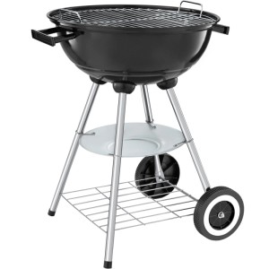 Schwarzer Kugelgrill mit Rädern, regulierbarer Luftzufuhr und Ablagefläche.