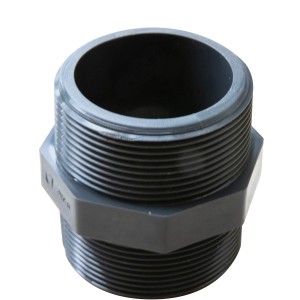 Doppelnippel 50,8 mm aus Kunststoff für Pool-Installationen und Fittinge.